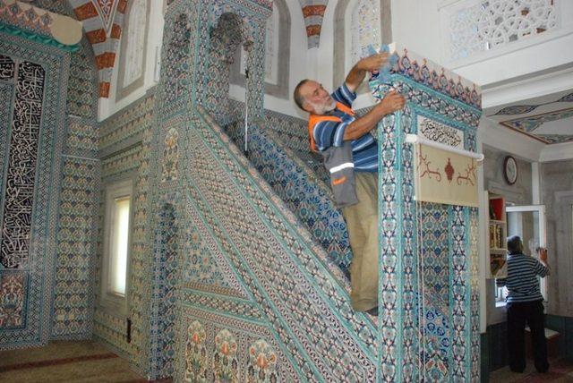 Melikgazi’de camiler bayram namazına hazır