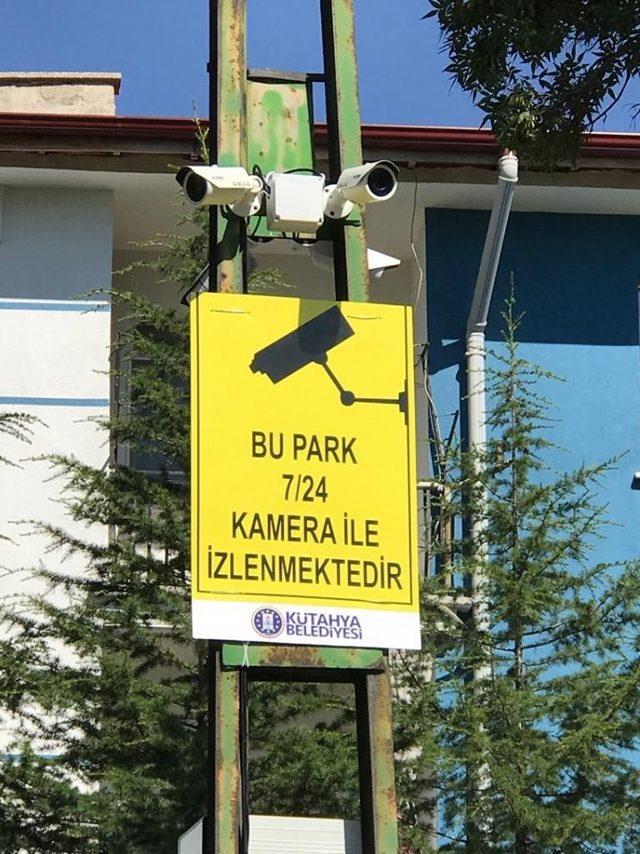 Kütahya’da parklara güvenlik kamerası