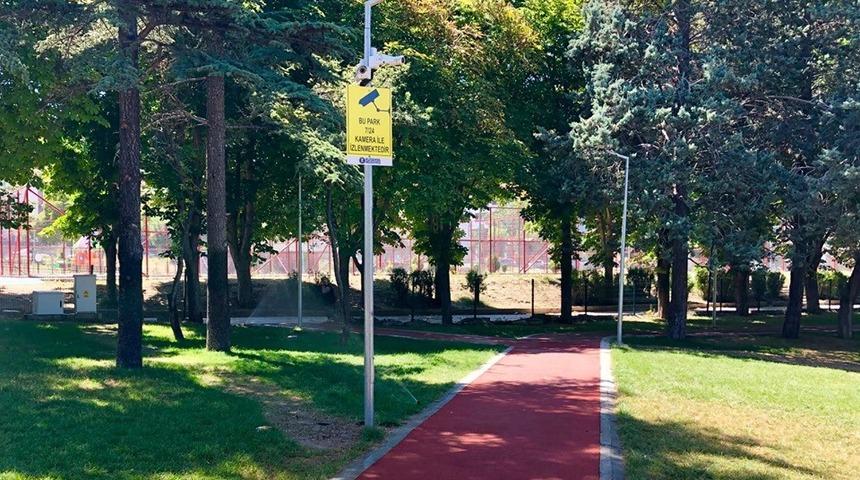 K&uuml;tahya&rsquo;da parklara g&uuml;venlik kamerası