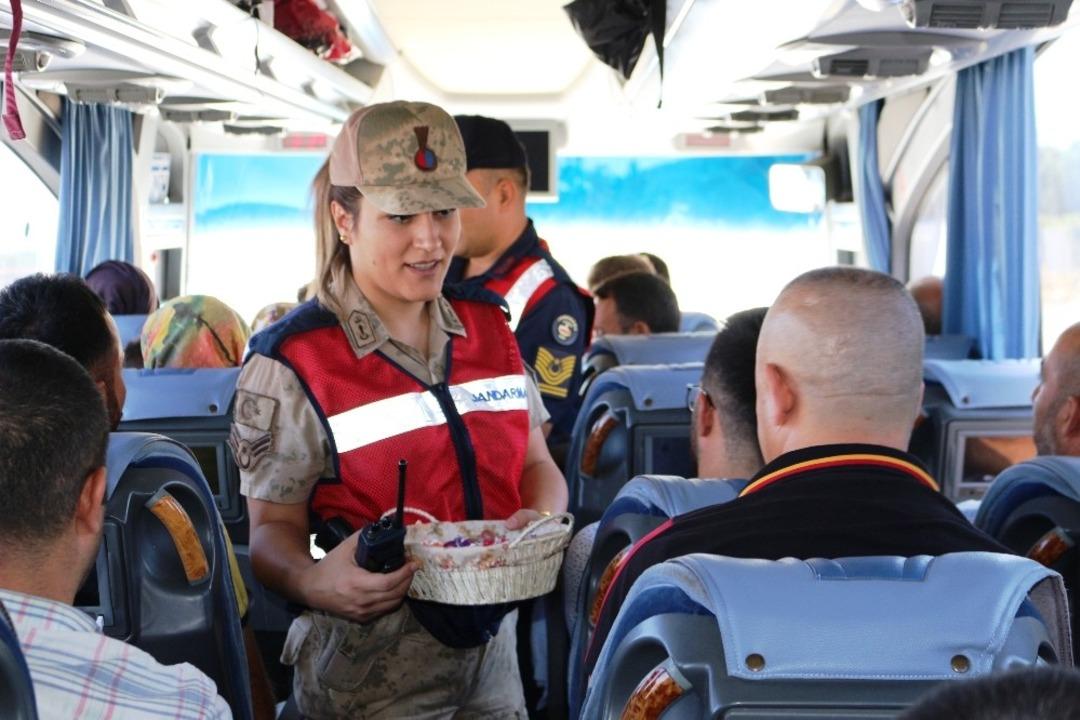 Jandarmadan droneli trafik denetimi