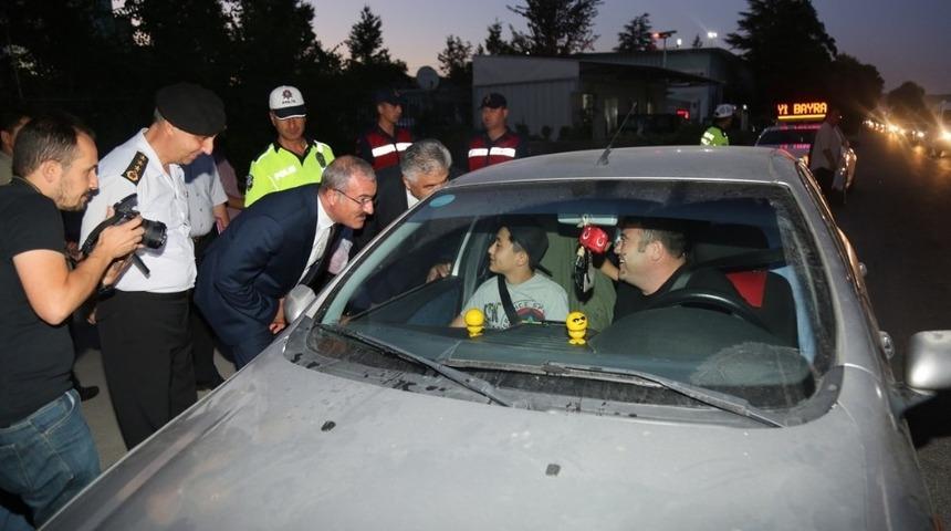 Vali&rsquo;den s&uuml;r&uuml;c&uuml;lere: Kurallara mutlaka uyun