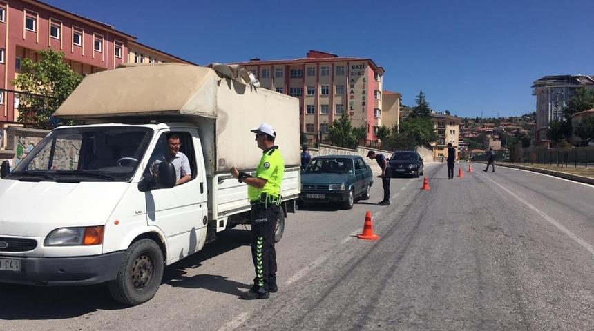 Emet’te asayiş ve trafik uygulaması