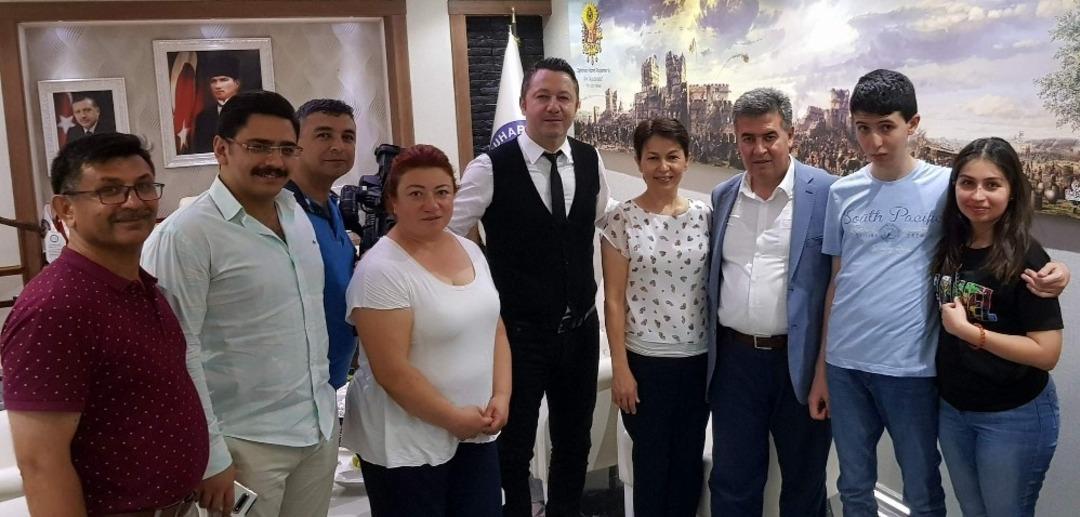 &Uuml;nl&uuml; Sanat&ccedil;ı Baha&rsquo;ya Buharkent&rsquo;te incir dopingi