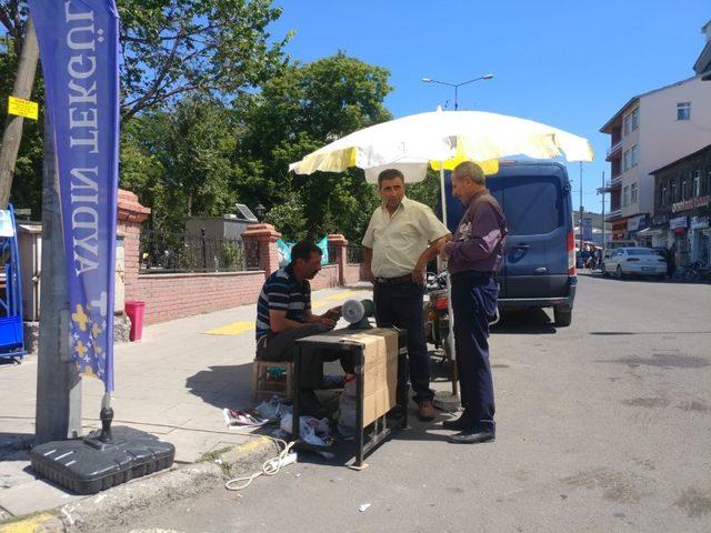 Ardahan’da bıçakçıların yoğun mesaisi