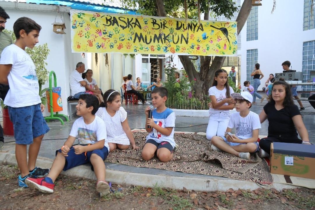 Mezitli Belediyesi&rsquo;nin &lsquo;&Ccedil;ocuk Şenliği&rsquo;nde, &ccedil;ocuklar doyasıya eğlendi