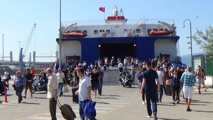 Bandırma İskelesi’nde bayram yoğunluğu G3