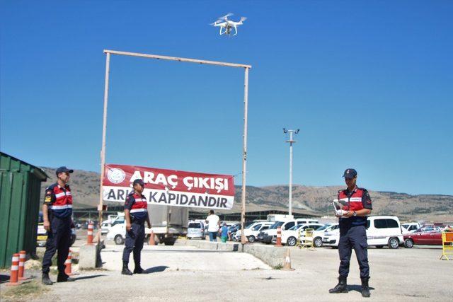 Jandarmadan dronlu trafik ve asayiş denetimi