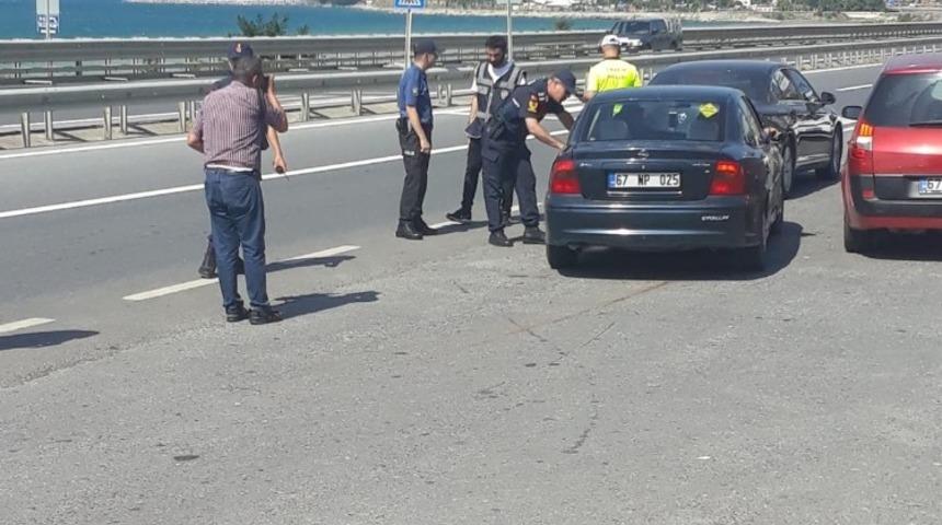 Jandarmadan bayram &ouml;ncesi trafik denetimi