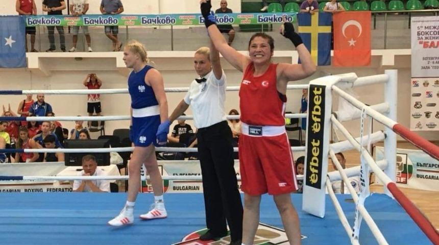 Bartın &Uuml;niversitesi &ouml;ğrencisi Şennur Demir&rsquo;den bir şampiyonluk daha