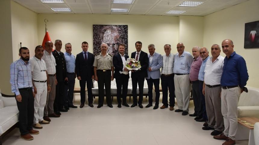 Menemen&rsquo;de bayramlaşma merasimi