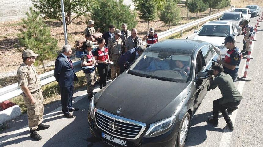 Malatya jandarmasından trafikte drone&rsquo;lu denetim