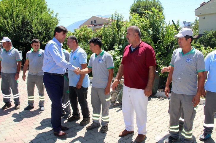 Başkan Karaca, personeliyle bayramlaştı. G5