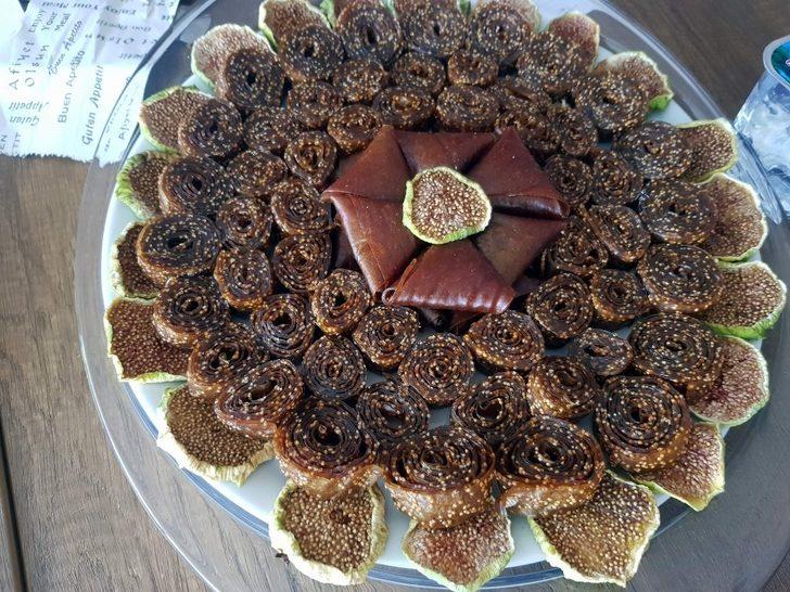 Taze incirden elde edilen tatlılar festivalde yarıştı G4