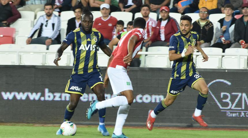 F.Bahçe son maçında kayıp! Kupa Sivas'ın