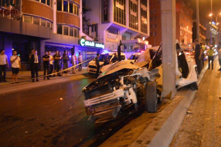 Beylikdüzü’nde aynı noktada iki kaza: 1 ölü, 7 yaralı G2
