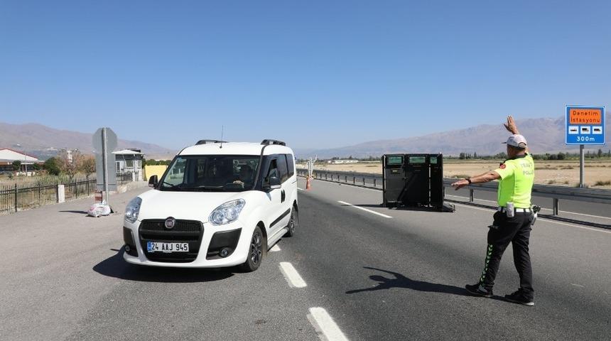 Erzincan’da trafik denetimi yapıldı
