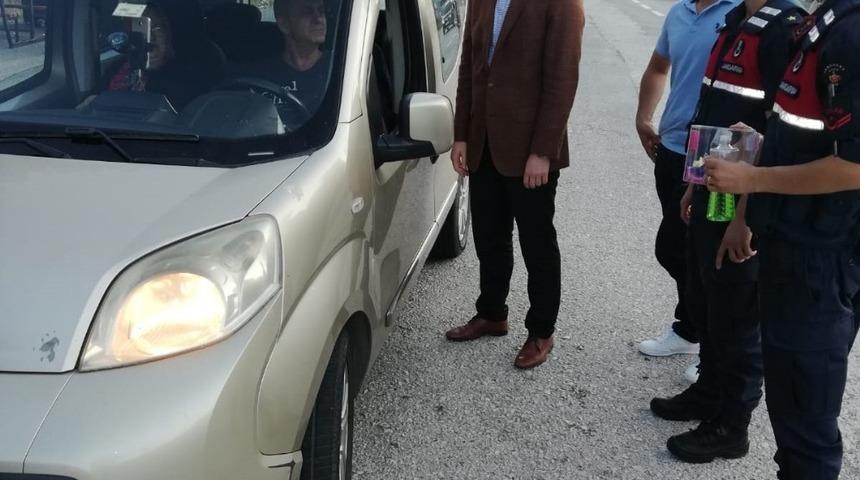 Jandarma ve polis ekiplerinden şeker gibi &ccedil;evirme