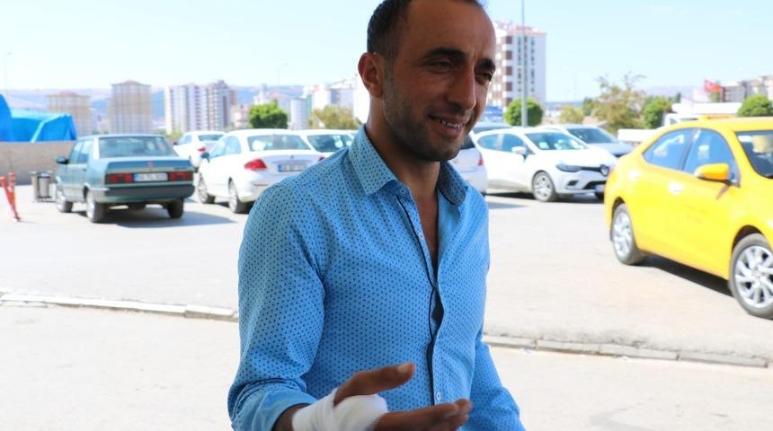 Acemi kasaplar hastanelere akın etti