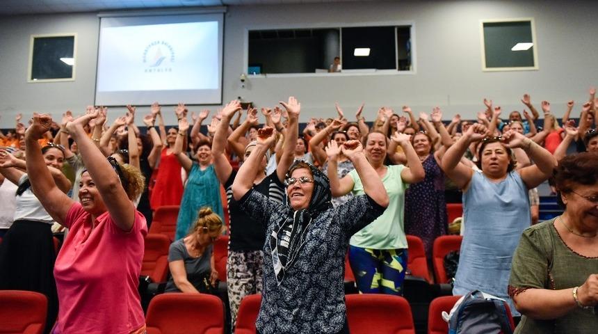 Hijyen eğitiminde sıra sporcuların