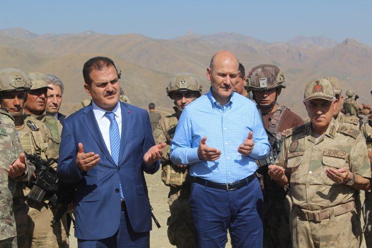 Cumhurbaşkanı Erdoğan askerlerin Kurban Bayramı'nı tebrik etti G5