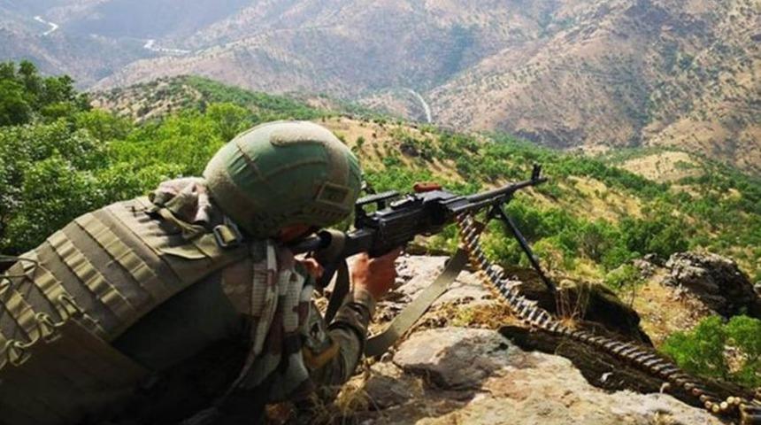 Hakkari’de 2 terörist etkisiz hale getirildi