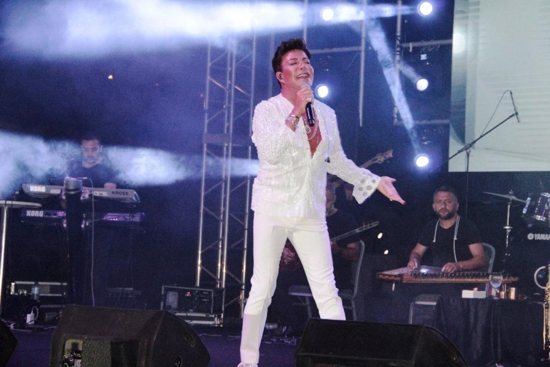 Fatih &Uuml;rek bayramın 1&rsquo;inci g&uuml;n&uuml; tatilcileri coşturdu