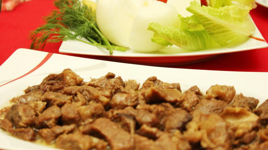 Kurban Bayramı’nda aşırı tatlı ve et tüketimine dikkat edin