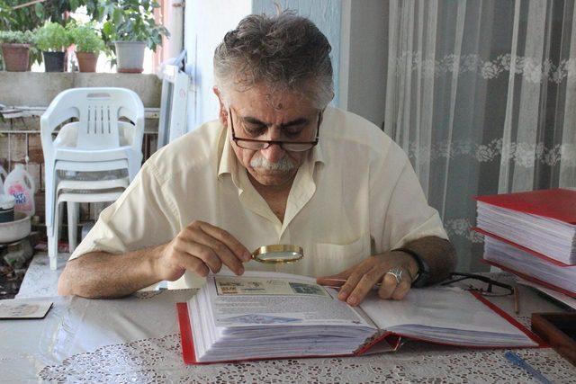 Madalyalı pul koleksiyonu ile gezerek tarihi anlatıyor 1