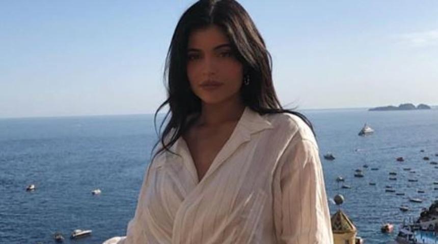 Kylie Jenner'dan doğum günü pozları