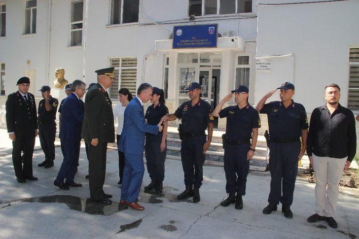 Edremit’te bayramlaşma yapıldı G3