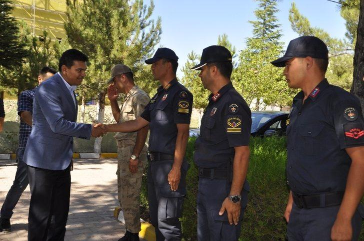 Kaymakam Şahin’den bayram ziyaretleri G4