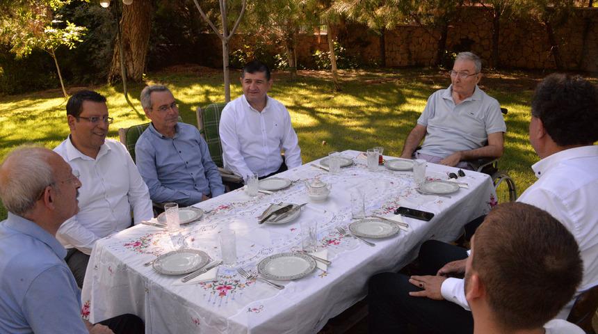 Kılıçdaroğlu’ndan Baykal’a bayram ziyareti