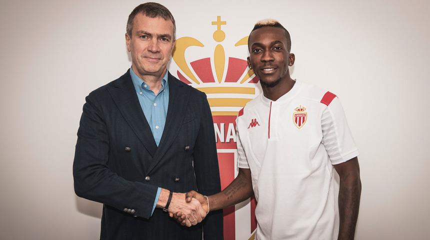 Henry Onyekuru Monaco ile 5 yıllık s&ouml;zleşme imzaladı