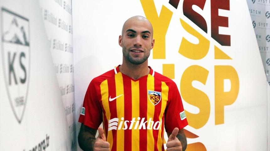 İstikbal Mobilya Kayserispor Aksel Aktaş'ı kadrosuna kattı