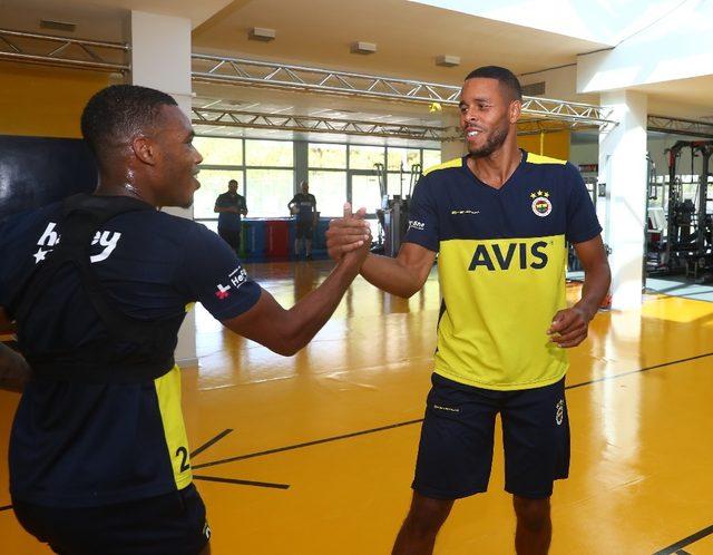 Zanka ile tedavi s&uuml;re&ccedil;leri devam eden oyuncular &ccedil;alışmalarını s&uuml;rd&uuml;rd&uuml; 3