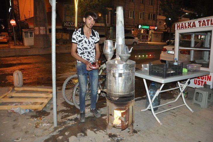 Herkes bayram kutlarken onlar evine ekmek götürme mücadelesi veriyor G5