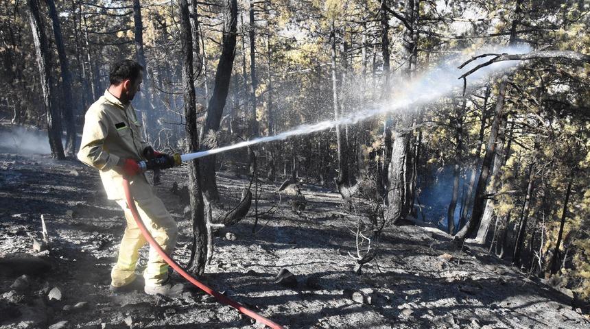 Kütahya'daki yangın 16 saatte kontrol altına alındı