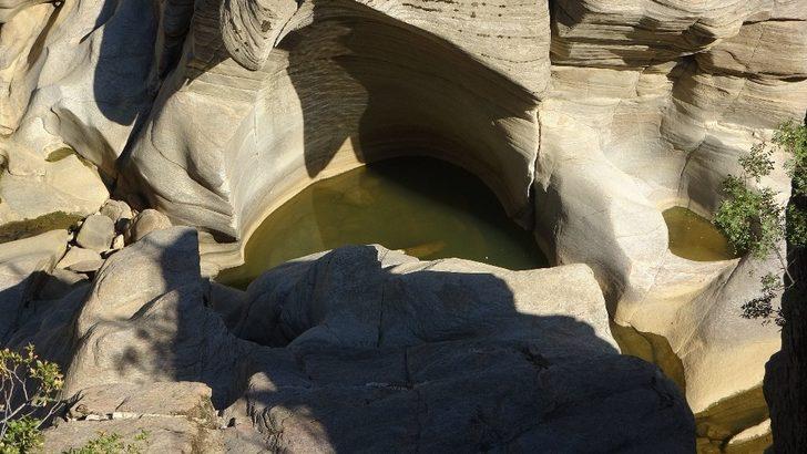 Doğa turizminin cazibe merkezi Taşyaran Vadisi’nde bayram sakinliği G3