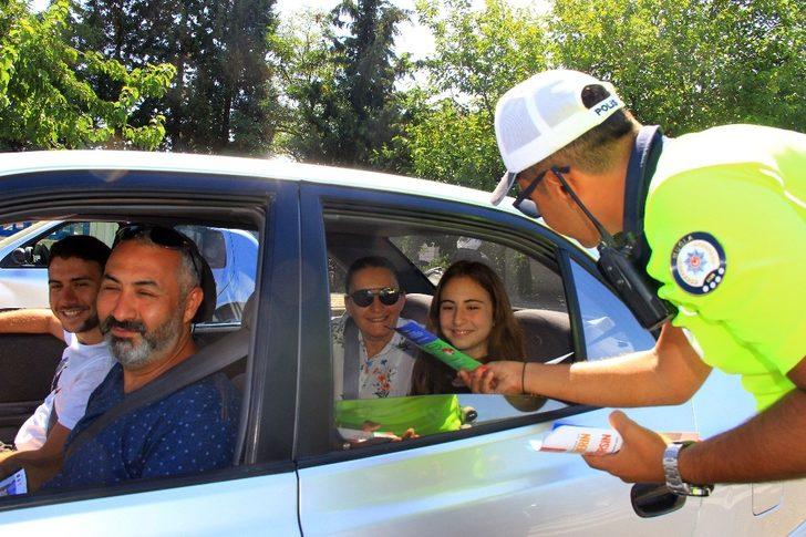 Dönüş yolundaki tatilcilere ‘Emniyet Kemeri’ uyarısı G2