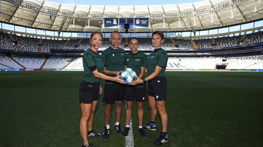 Tarihi hakem kritik maça hazır!