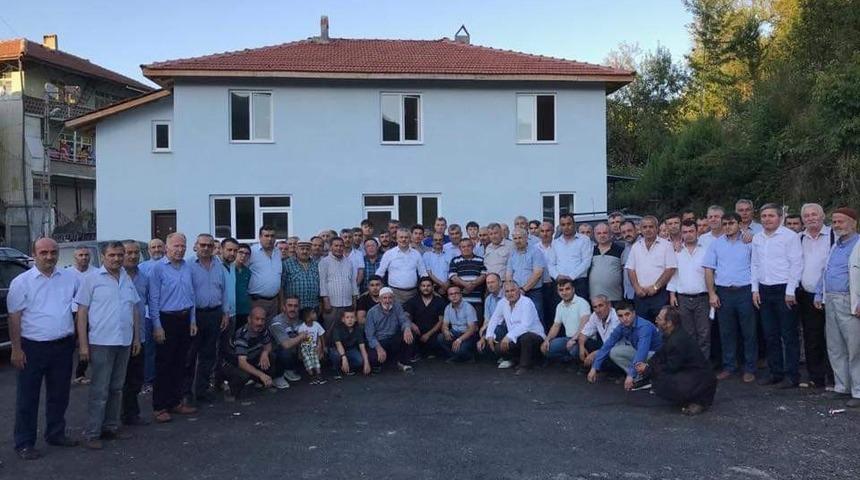 Düğün salonu ve halısaha açılışını Milletvekili Ünal yaptı