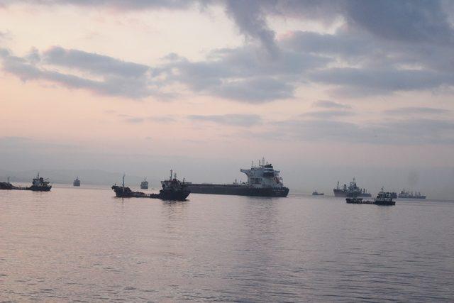 Zeytinburnu’nda çarpışan gemiler gündüz görüntülendi