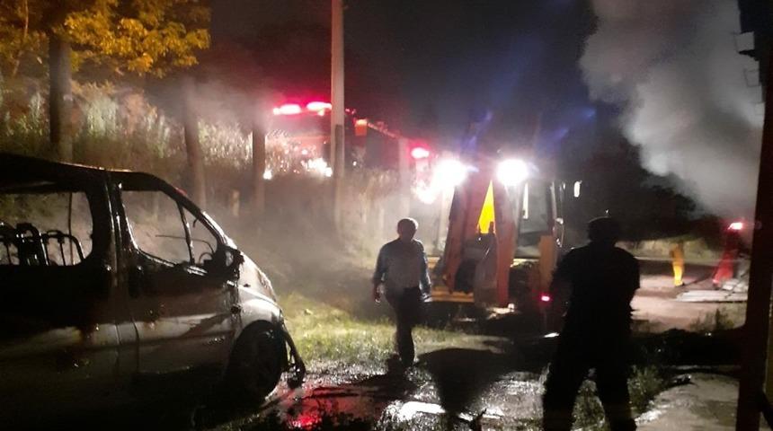 Yalova&rsquo;da depo yangını