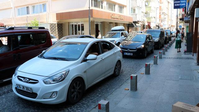 Çanakkale feribot iskelesinde tatilcilerin dönüş yoğunluğu