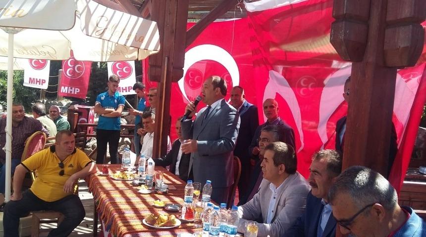 MHP&rsquo;de coşkulu bayramlaşma