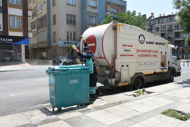 Şahinbey Belediyesi’nden Kurban Bayramı temizliği