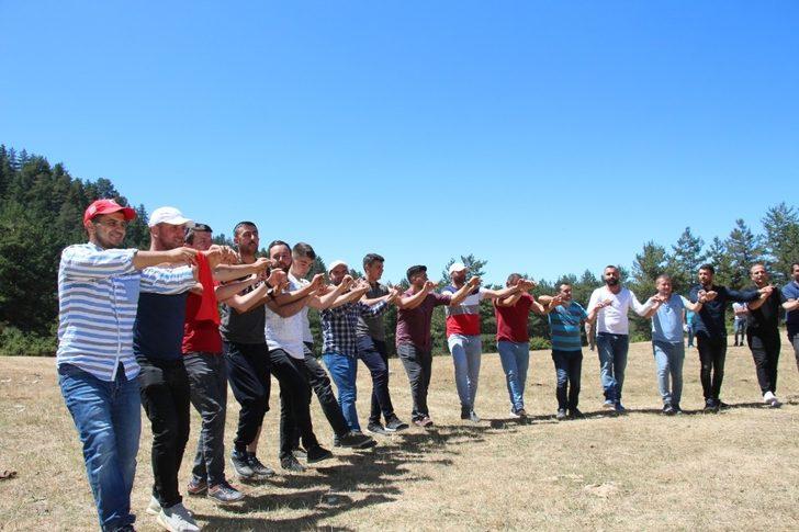 Dutlu yaylasında çifte Bayram yaşadılar G3