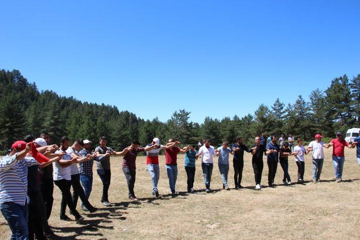 Dutlu yaylasında çifte Bayram yaşadılar G4