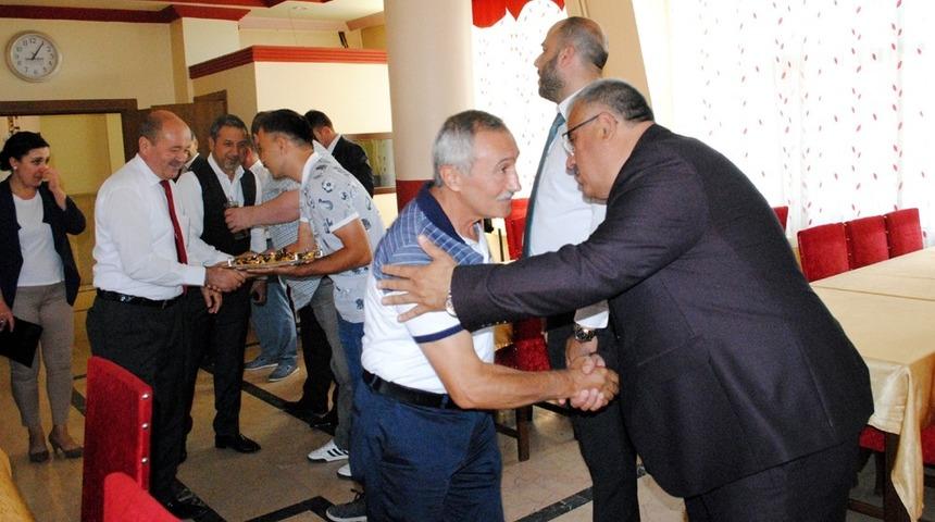 Esnaf ve sanatkarlar bayramlaştı