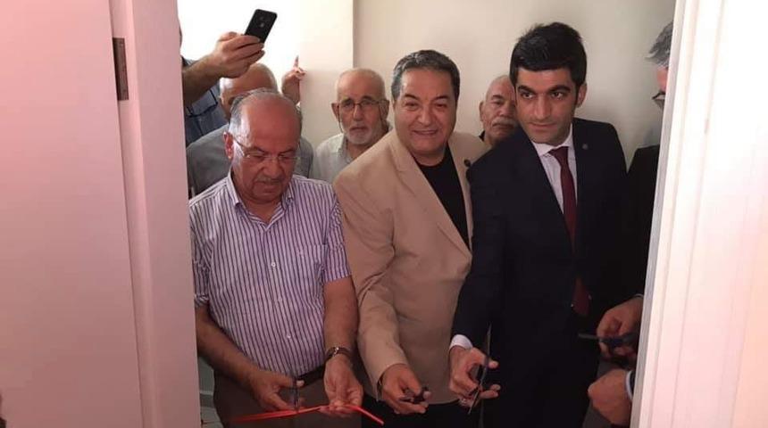 Fırat &Ccedil;akıroğlu adına k&uuml;t&uuml;phane a&ccedil;ıldı